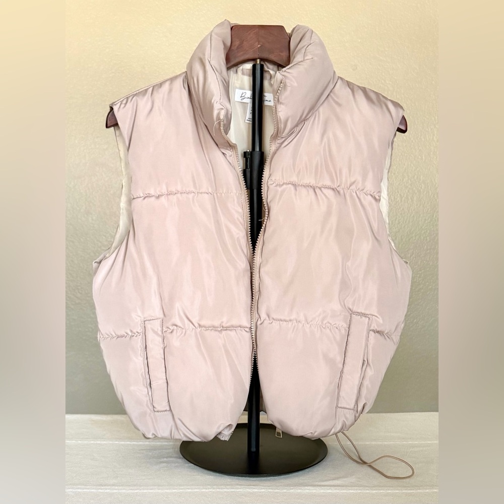 Birch and Stone beige puff vest size small ( junior)